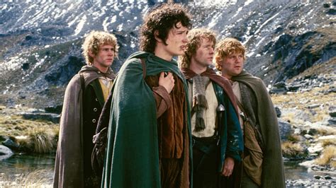 Lord of the Rings: La Communauté de l'Anneau – Un voyage épique à travers la Terre du Milieu!